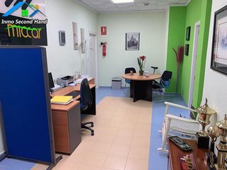 Local comercial en venta en Barrio de Peral en Cartagena