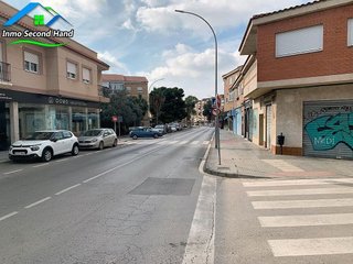 Local comercial en venta en Barrio de Peral en Cartagena