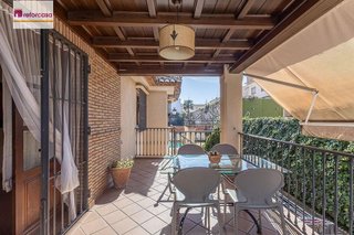 Chalet en venta en Ogíjares