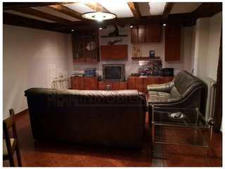 Casa adosada en venta en Haro