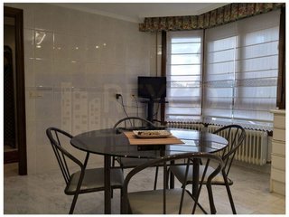 Casa adosada en venta en Haro