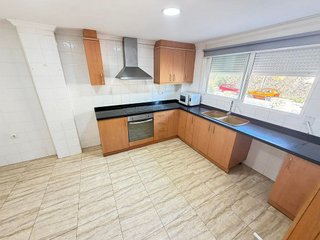 Casa adosada en venta en Zona Urbanizaciones en Alzira