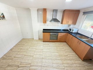 Casa adosada en venta en Zona Urbanizaciones en Alzira