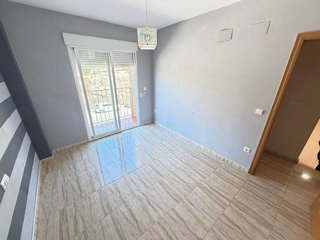 Casa adosada en venta en Zona Urbanizaciones en Alzira