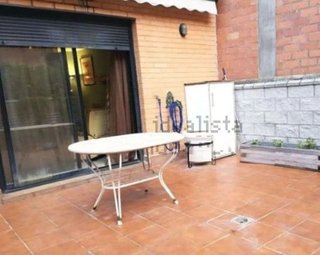 Casa adosada en venta en Zuera