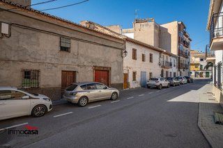 Casa adosada en venta en Padul