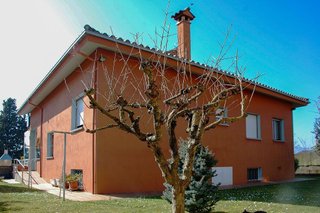 Chalet en venta en Olot