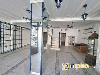 Local comercial en venta en Centro en Laredo
