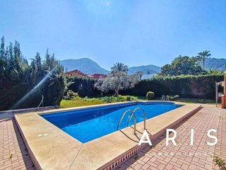 Chalet en venta en Manantiales - Lagar - Cortijo en Alhaurín de la Torre