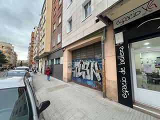 Local comercial en venta en Antigua Estación FFCC - San Agustín en Burgos