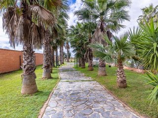 Chalet en venta en Carmona