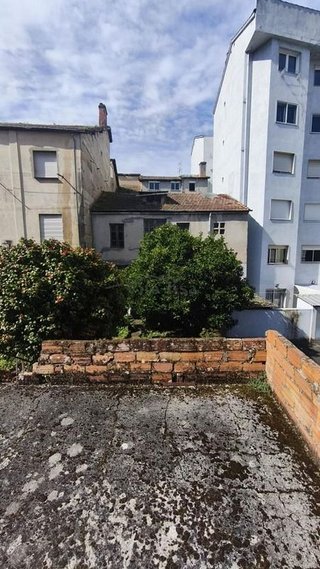Chalet en venta en Casco Viejo en Ourense
