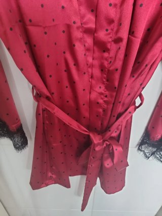 Conjunto pijama y bata de raso