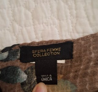 Pañuelo Sfera  Colección Flores y Mariposas