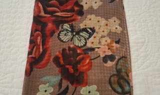 Pañuelo Sfera  Colección Flores y Mariposas