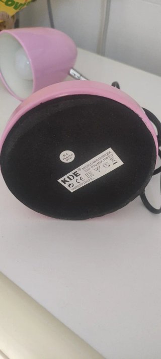 Lámpara de escritorio rosa flexible