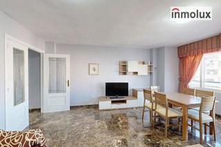 Piso en venta en Los Ángeles en Alicante