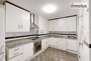 Piso en venta en Los Ángeles en Alicante