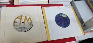 Vinilos The Jacksons y UB40