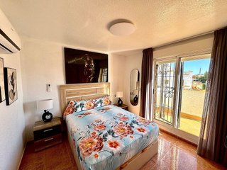 Chalet en alquiler en Altos - La Florida en Orihuela