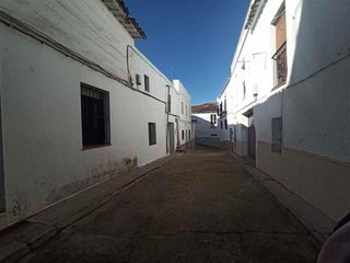 Casa adosada en venta en Constantina