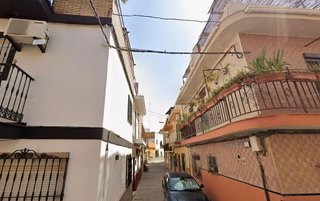 Casa adosada en venta en La Plata en Sevilla