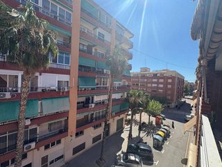 Piso en venta en Florida Alta en Alicante