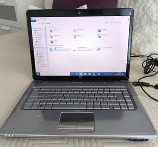 Computer portatile HP Pavilion argento e nero