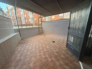 Piso en venta en Piscinas en Villarreal