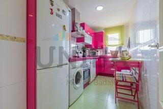 Piso en venta en Ctra de Sevilla - Ronda sur en Badajoz