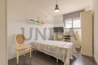 Piso en venta en Ctra de Sevilla - Ronda sur en Badajoz