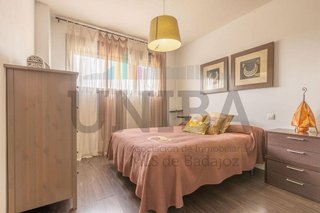 Piso en venta en Ctra de Sevilla - Ronda sur en Badajoz