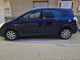 Toyota Corolla Verso 2005
