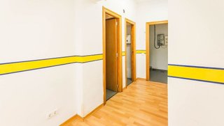 Local comercial en alquiler en Ensanche en Pamplona