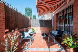 Casa adosada en venta en Montequinto en Dos Hermanas