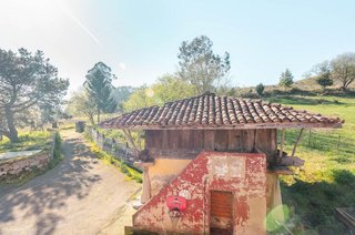 Chalet en venta en Llanera