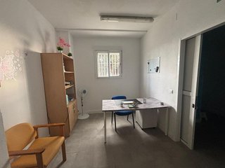 Local comercial en venta en La Paz - Segunda Aguada - Loreto en Cádiz