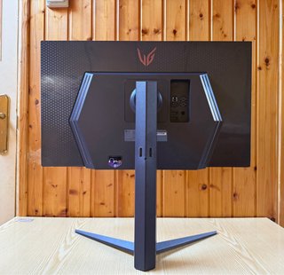 Monitor LG UltraGear 27GR93U-B 27” 4K 144Hz