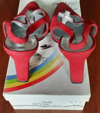Sandalias Raquel Bonini ante rojas T.39