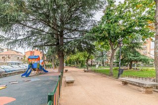 Piso en venta en Centro - Manguilla en Escorial (El)
