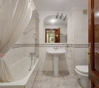 Piso en venta en Centro en Gijón
