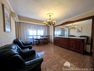 Piso en venta en Linares