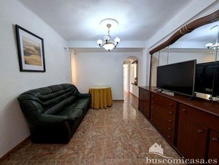 Piso en venta en Linares