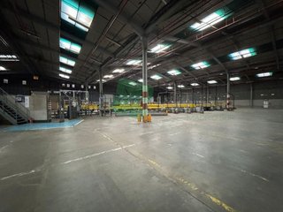 Nave industrial en alquiler en Zona Estación en Valdemoro