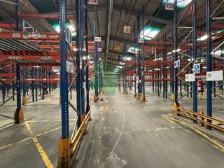 Nave industrial en alquiler en Zona Estación en Valdemoro