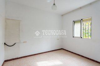 Chalet en venta en Cútar