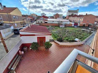 Chalet en venta en Tudela de Duero
