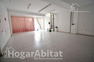 Casa adosada en venta en Cheste