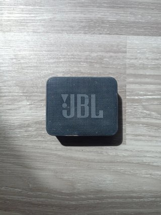 Cassa JBL Go Essential Nera
