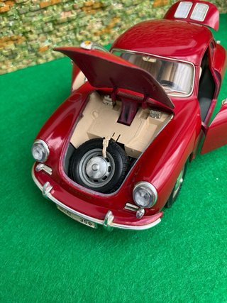Porsche 356B (1961) – Bburago – Escala 1:18